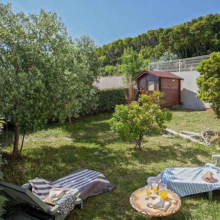 Апартаменты Casa L'Alivi Luri Экстерьер фото